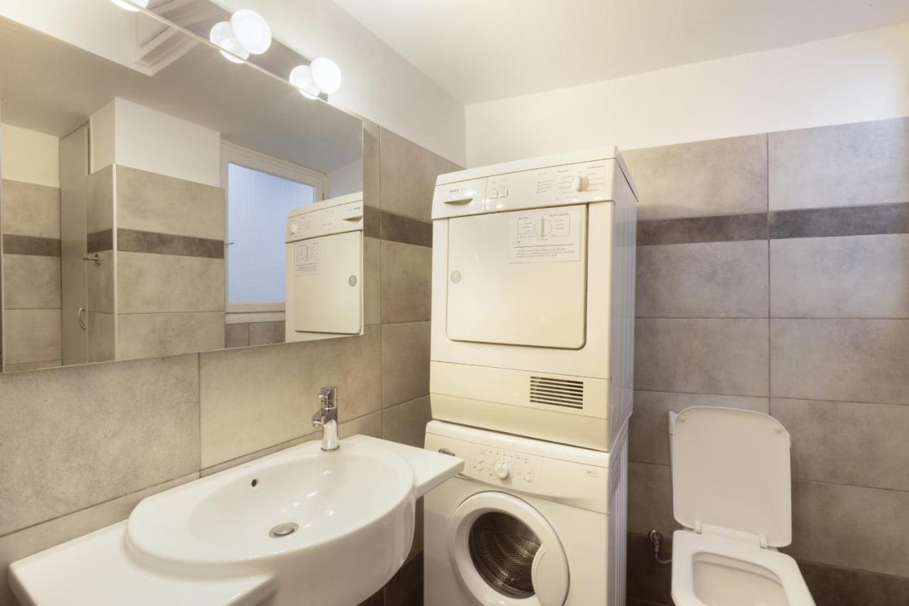 Prime Location 2 Bedroom Apt Next To The Acropolis Афины Экстерьер фото